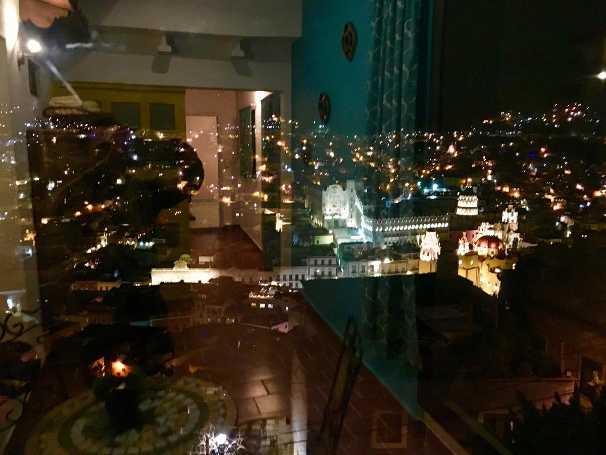 Apartamento Con Terraza A Un Lado Del Monumento Del Pipila Hotel Guanajuato Luaran gambar