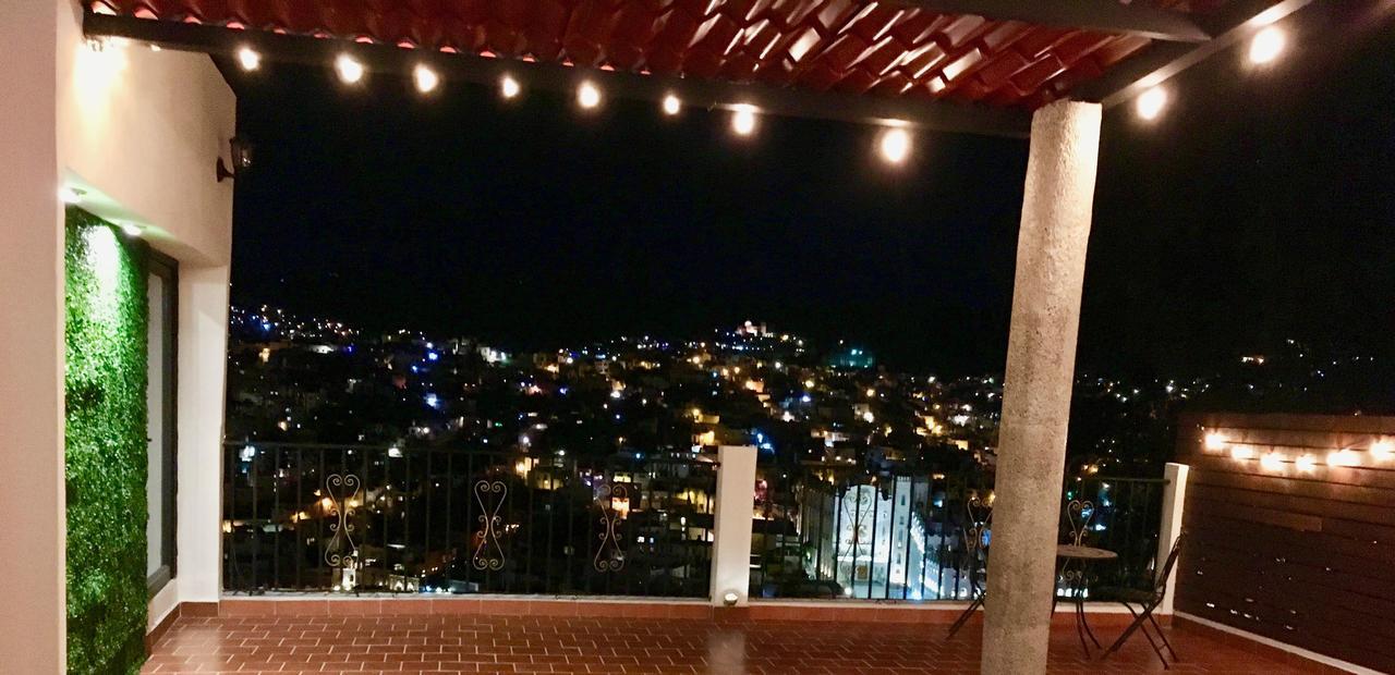 Apartamento Con Terraza A Un Lado Del Monumento Del Pipila Hotel Guanajuato Luaran gambar